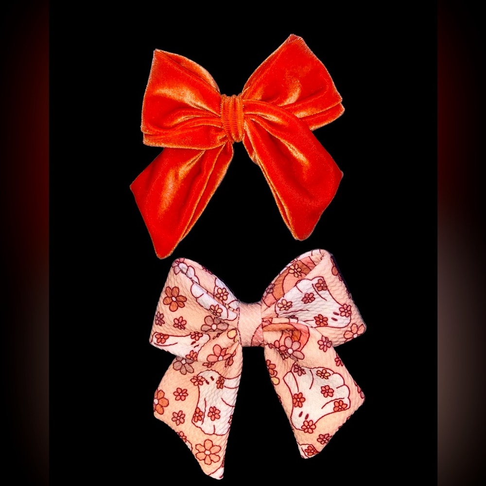Large sailor bows 🧡